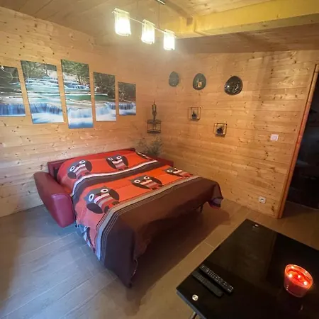 Houdarling Chalet En Option Hammam Sauna Jacuzzi Privatif Semesterbostad